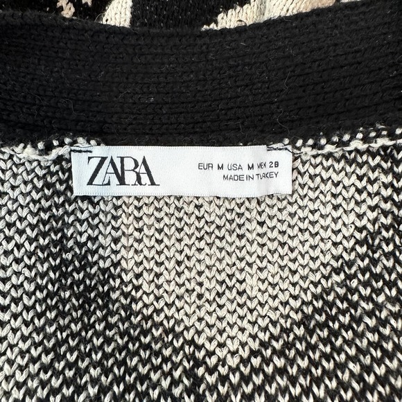 Zara Black and White Patterned Cardigan - Picture 13 of 15